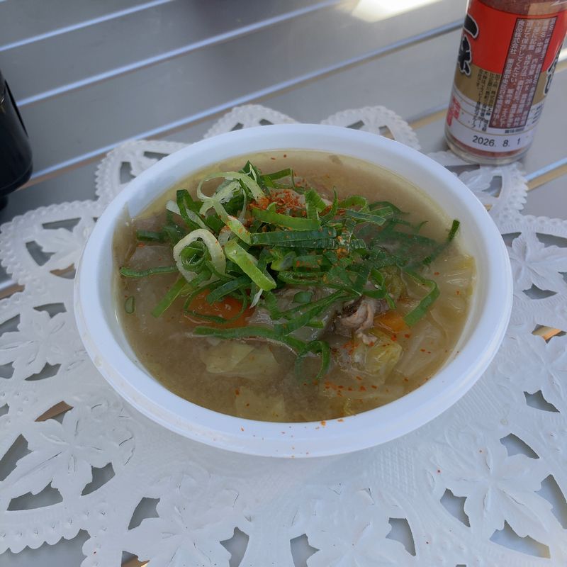 クースペースで提供した豚汁